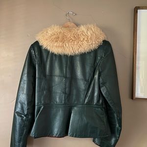Vintage leather jacket with Sherpa neck